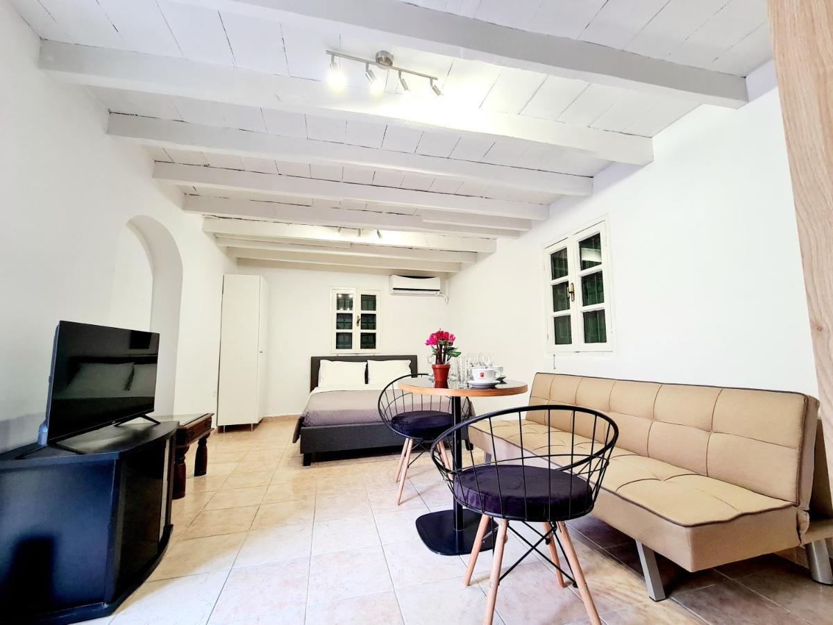 Piccolo Modern Suites Old Town Rhodes City 外观 照片