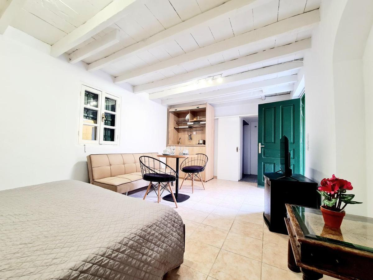 Piccolo Modern Suites Old Town Rhodes City 外观 照片