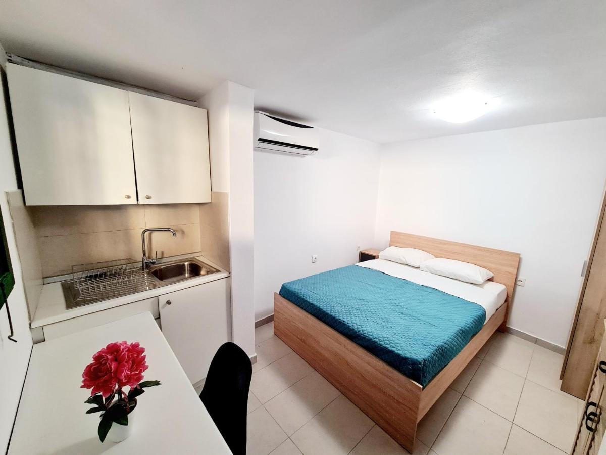 Piccolo Modern Suites Old Town Rhodes City 外观 照片