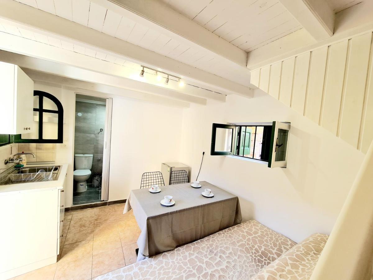 Piccolo Modern Suites Old Town Rhodes City 外观 照片