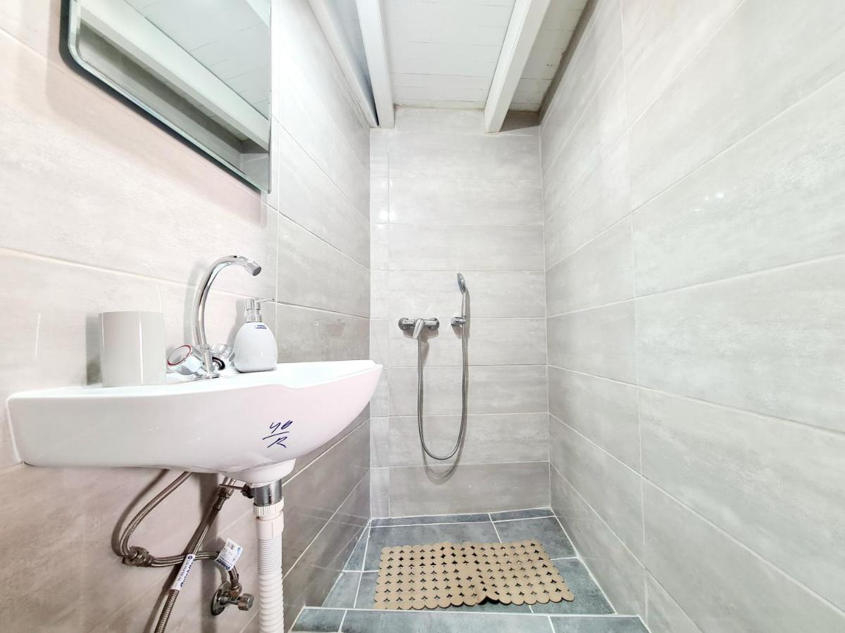 Piccolo Modern Suites Old Town Rhodes City 外观 照片